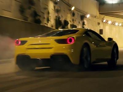 Cette Ferrari 488 GTB est heureuse et nous le montre