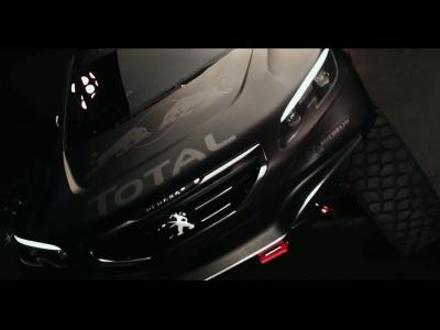Le spectaculaire Peugeot 2008 DKR se dévoile