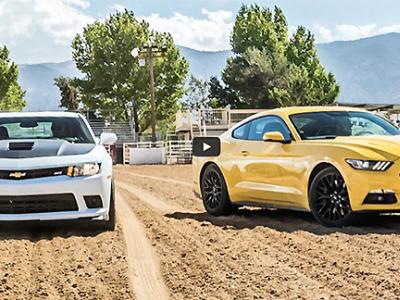 Premier duel entre la Ford Mustang et la Chevrolet Camaro