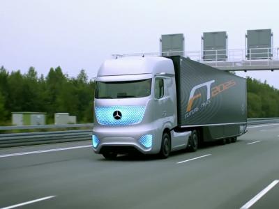 Le camion du futur existe grâce à Mercedes