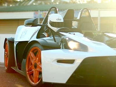 De belles images du KTM X-Bow sur circuit