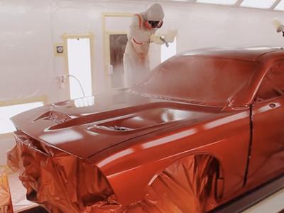 Vivez l'assemblage de la Dodge Challenger SRT Hellcat