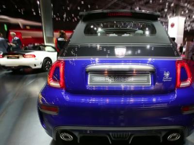 Mondial 2016 : Abarth 595 restylée